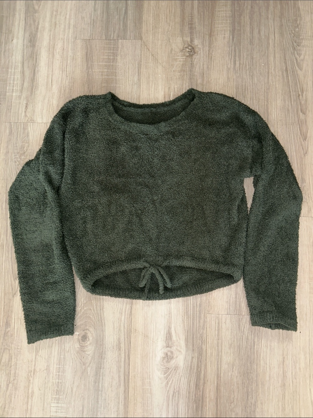 P'tula Olive Green Plush Cropped Pullover